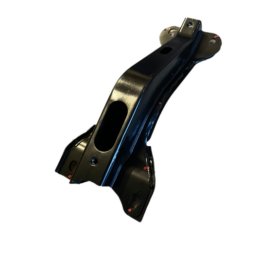 N70 radiator support bracket hilux