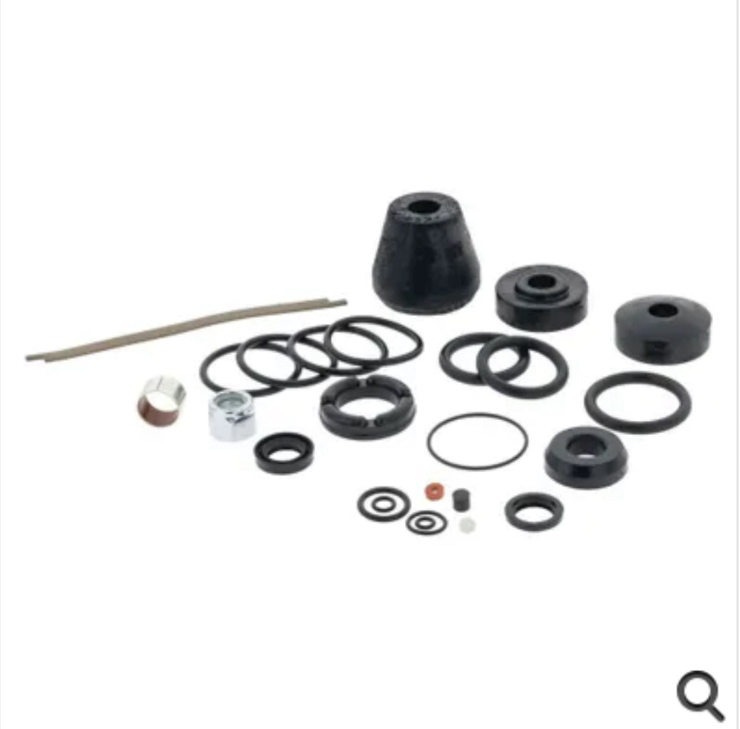 Fox 2.0 rebuild kit - shrader valve included.